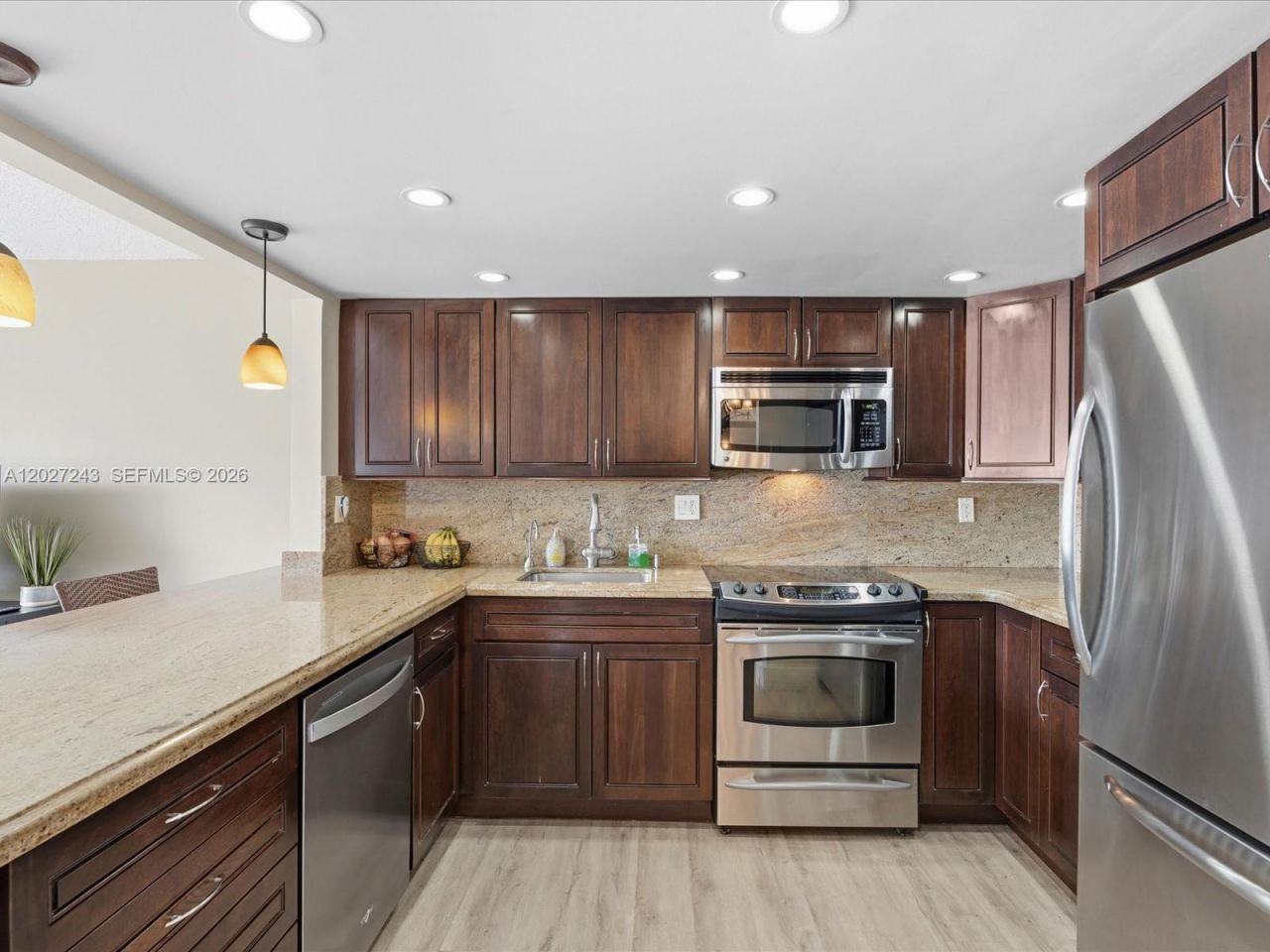 2615 N 40th Ave , Hollywood, FL 33021 Photo