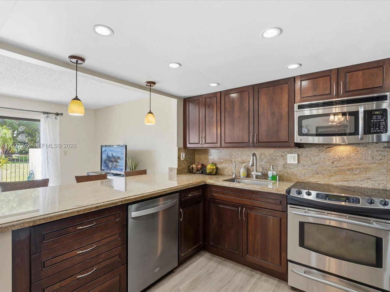 2615 N 40th Ave , Hollywood, FL 33021 Photo