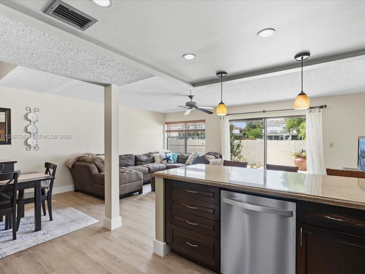 2615 N 40th Ave , Hollywood, FL 33021 Photo