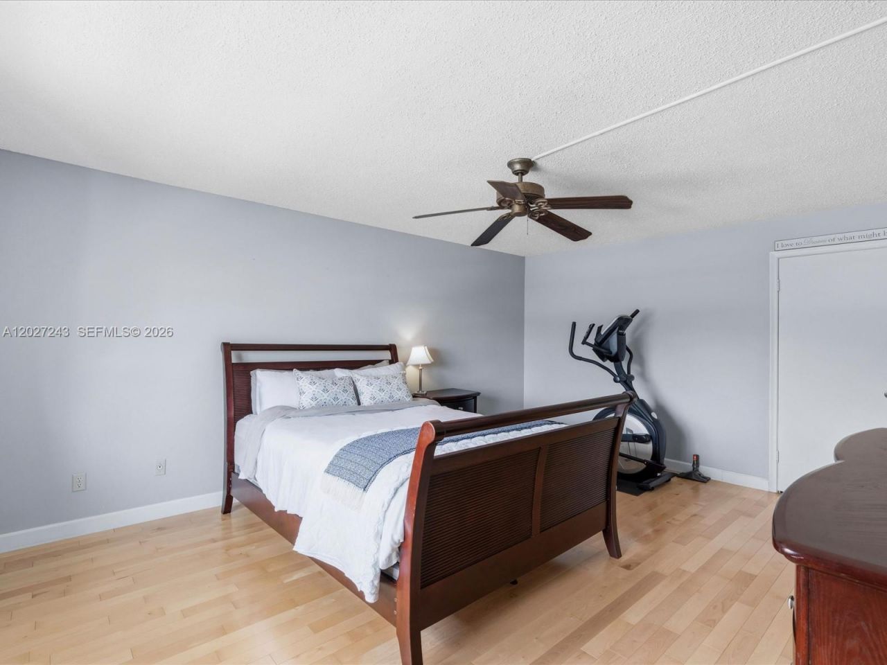 2615 N 40th Ave , Hollywood, FL 33021 Photo