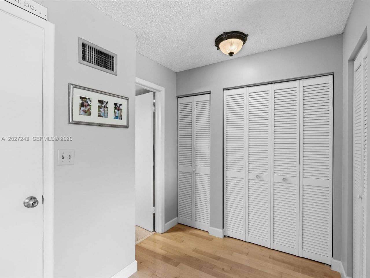 2615 N 40th Ave , Hollywood, FL 33021 Photo