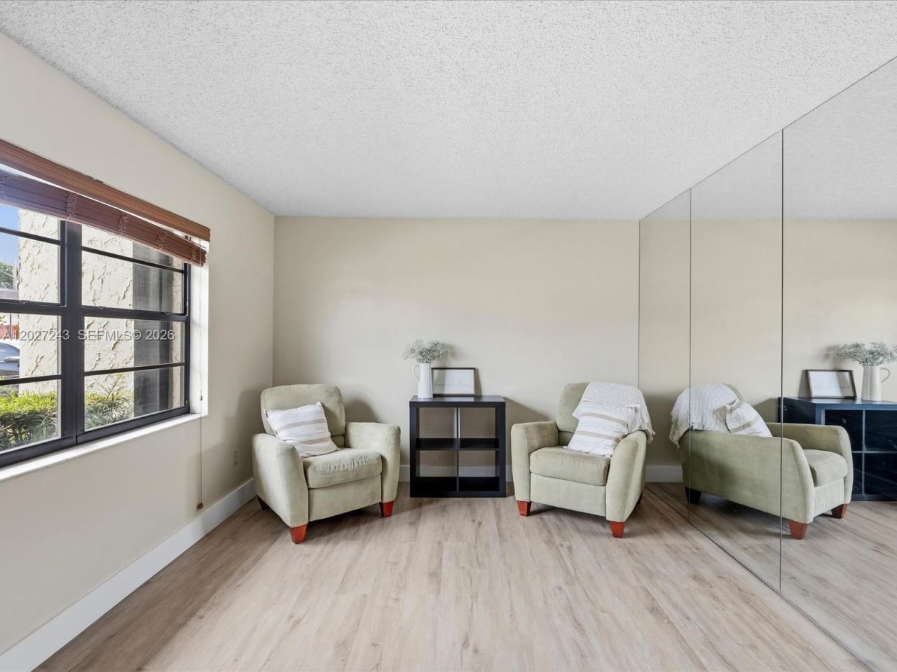 2615 N 40th Ave , Hollywood, FL 33021 Photo