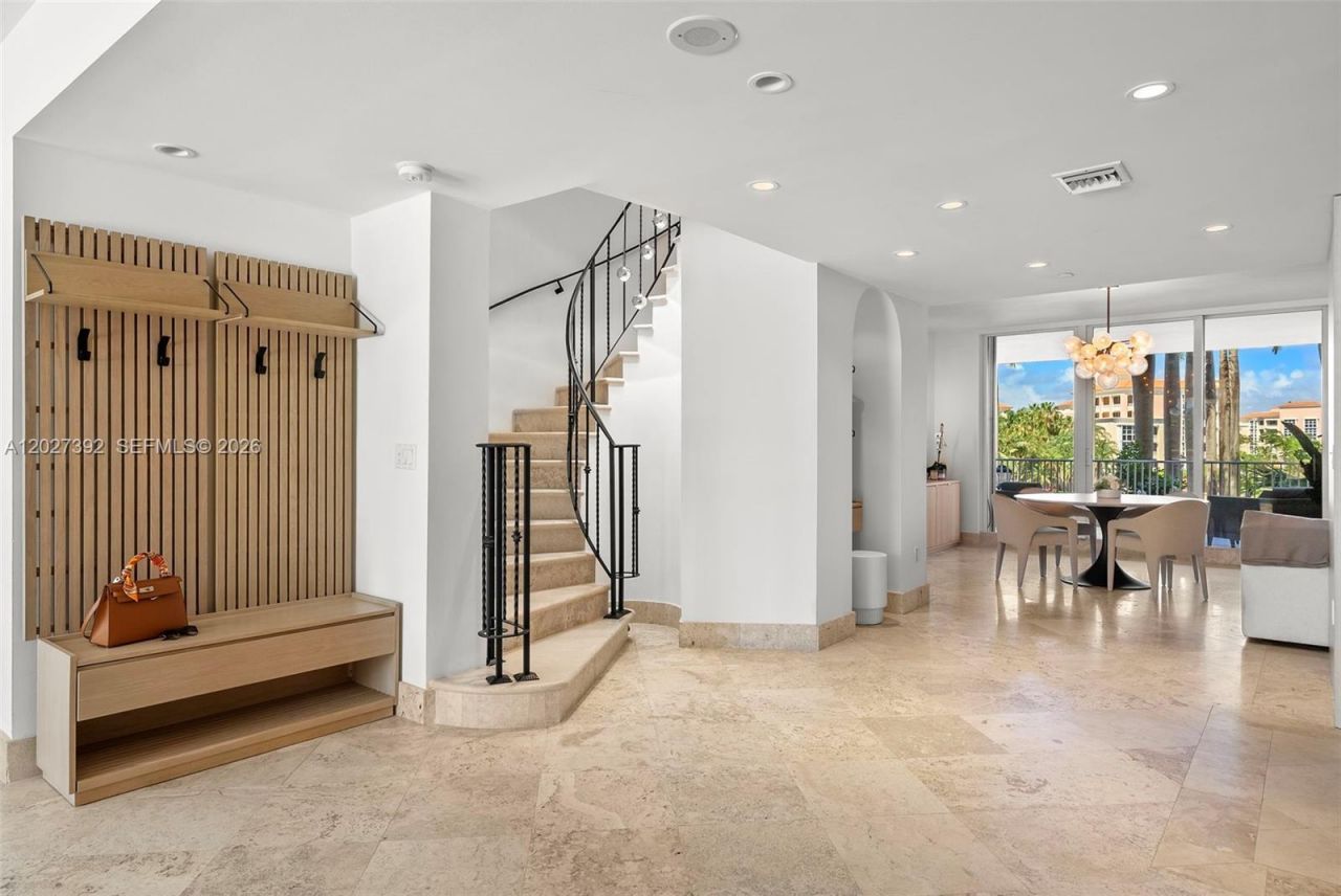785 Crandon Blvd , Unit 205/305, Key Biscayne, FL 33149 Photo