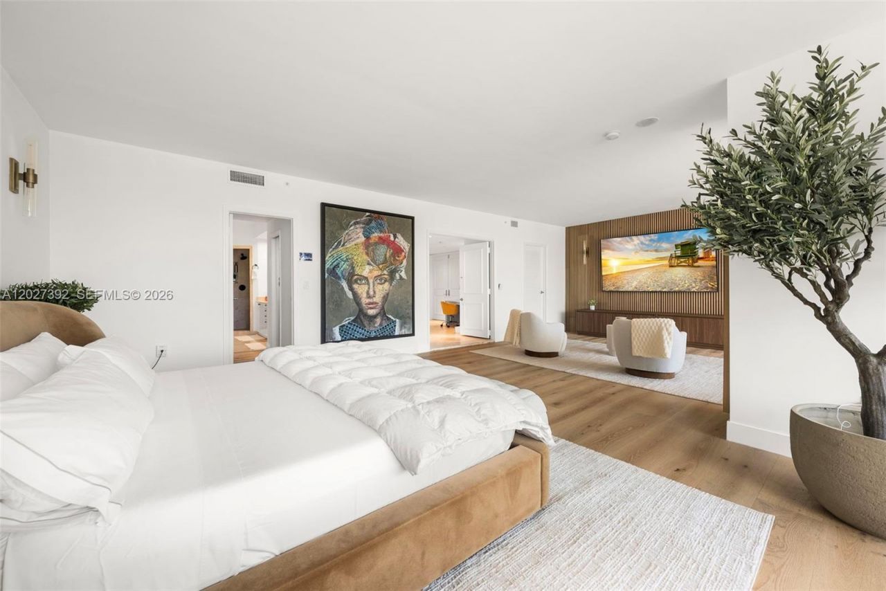 785 Crandon Blvd , Unit 205/305, Key Biscayne, FL 33149 Photo