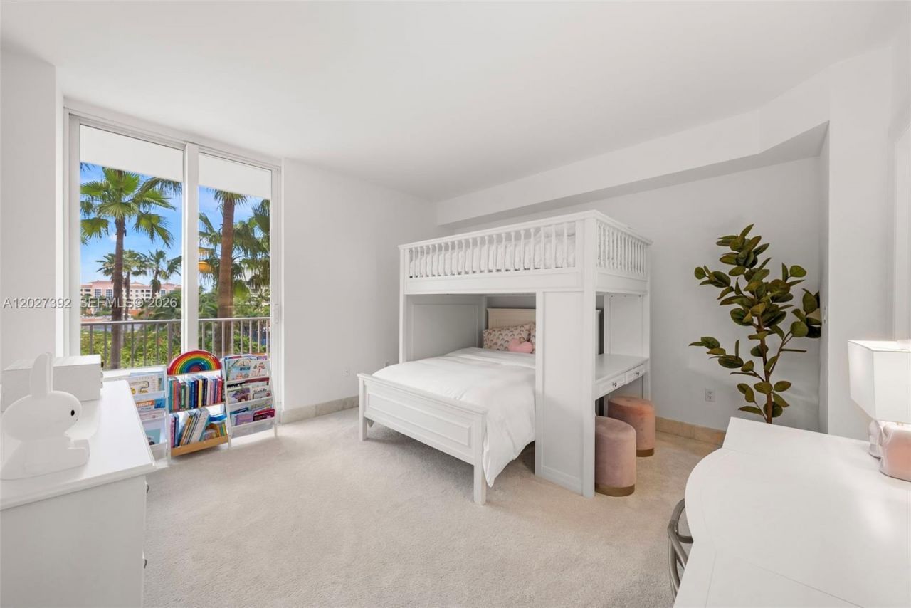785 Crandon Blvd , Unit 205/305, Key Biscayne, FL 33149 Photo