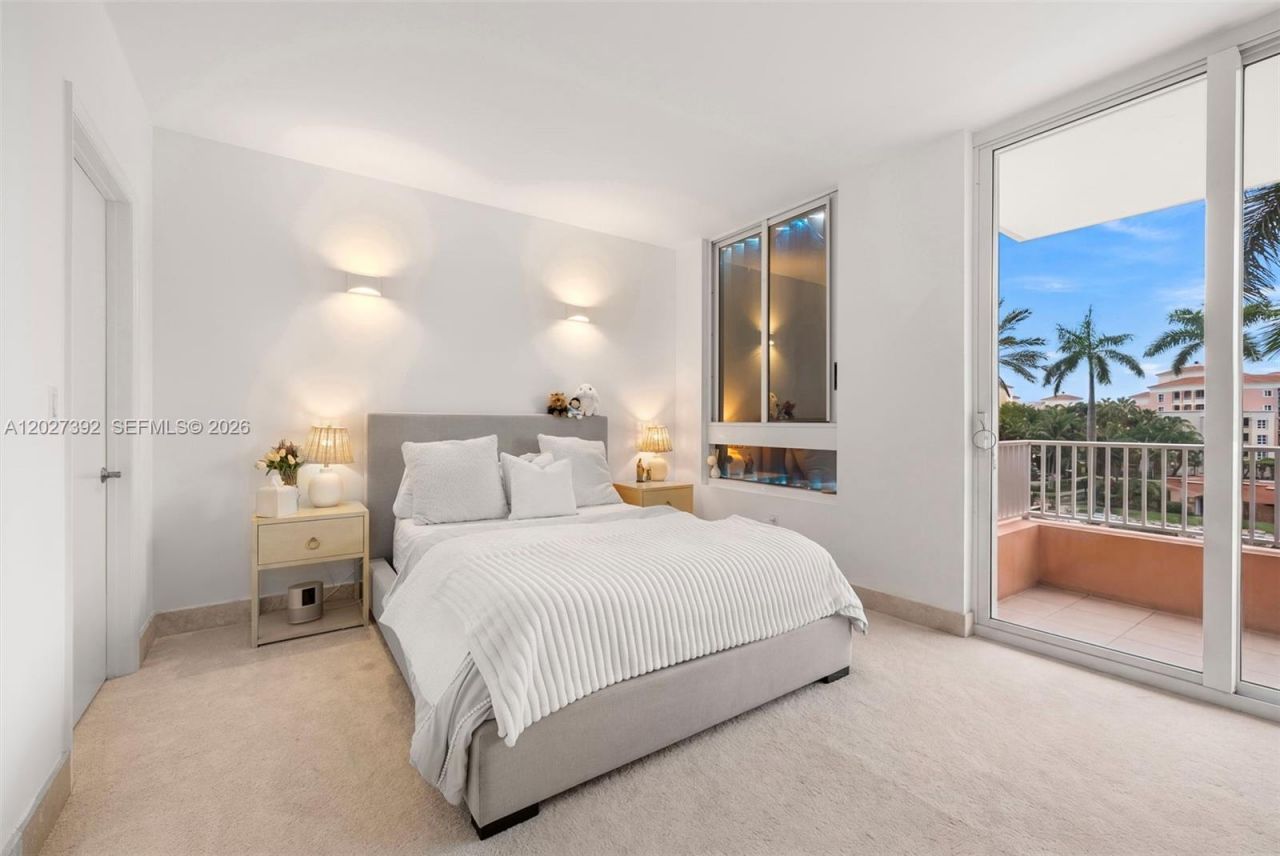 785 Crandon Blvd , Unit 205/305, Key Biscayne, FL 33149 Photo