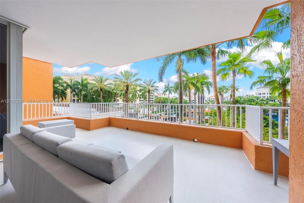 785 Crandon Blvd , Unit 205/305, Key Biscayne, FL 33149 Photo