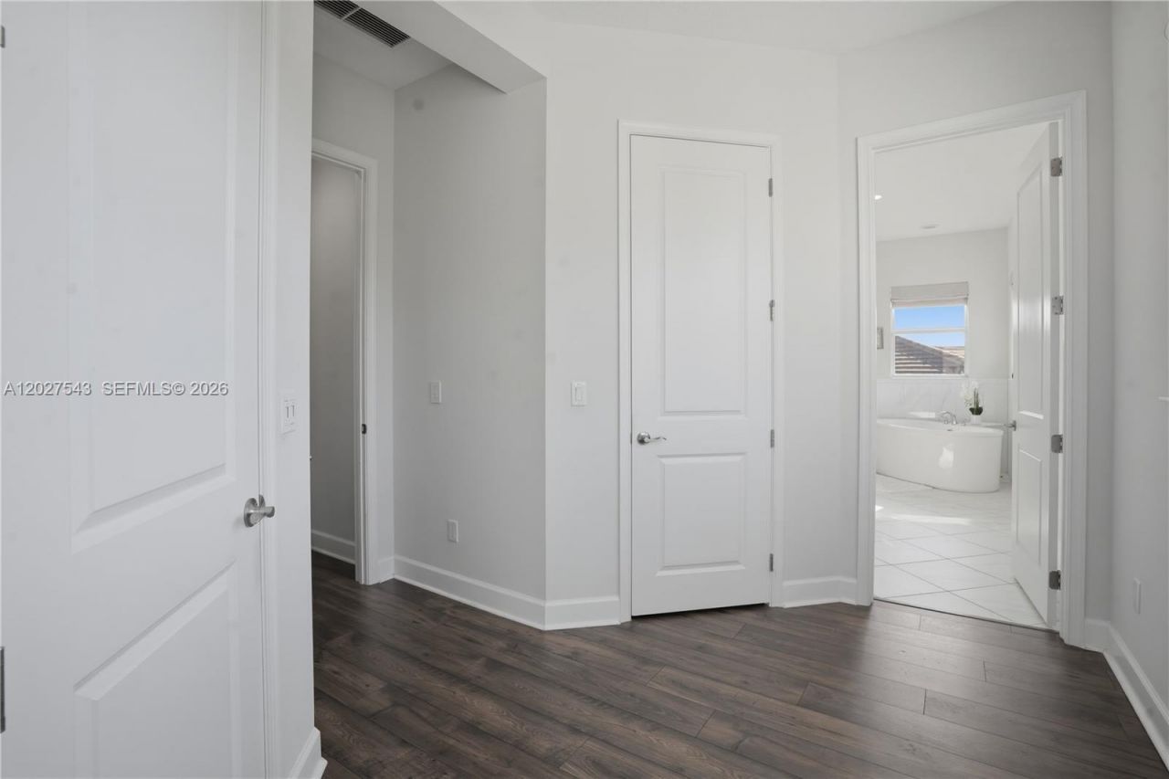 15943 Whippoorwill Cir, Westlake, FL 33470 Photo