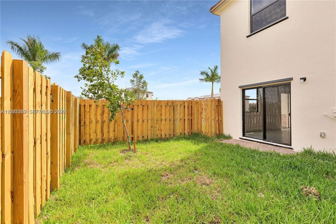 13033 SW 233rd Ter , Miami, FL 33170 Photo
