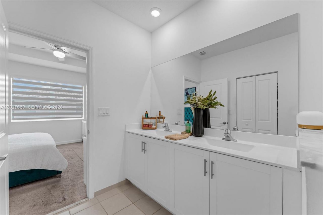 1400 SE 26th Rd, Homestead, FL 33035 Photo
