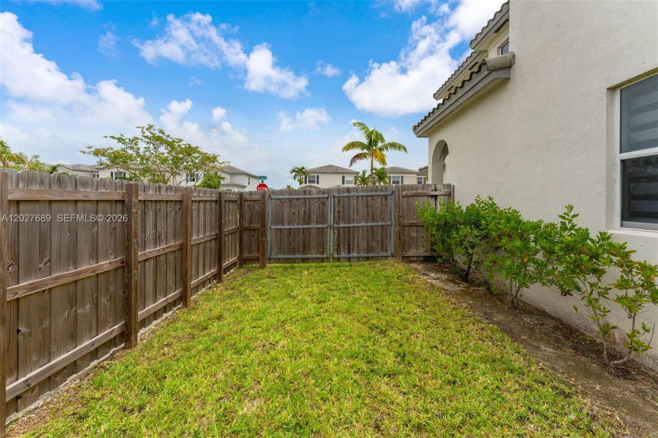 1400 SE 26th Rd, Homestead, FL 33035 Photo