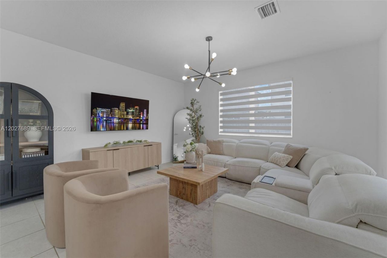 1400 SE 26th Rd, Homestead, FL 33035 Photo