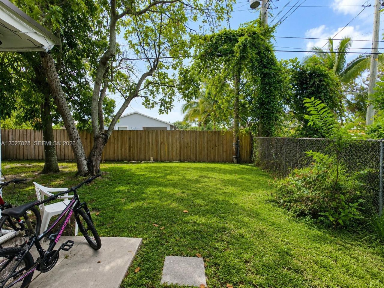 2515 SW 62nd Ave, Miramar, FL 33023 Photo