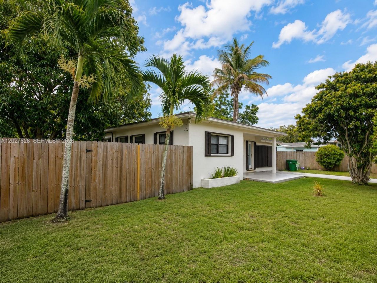 2515 SW 62nd Ave, Miramar, FL 33023 Photo