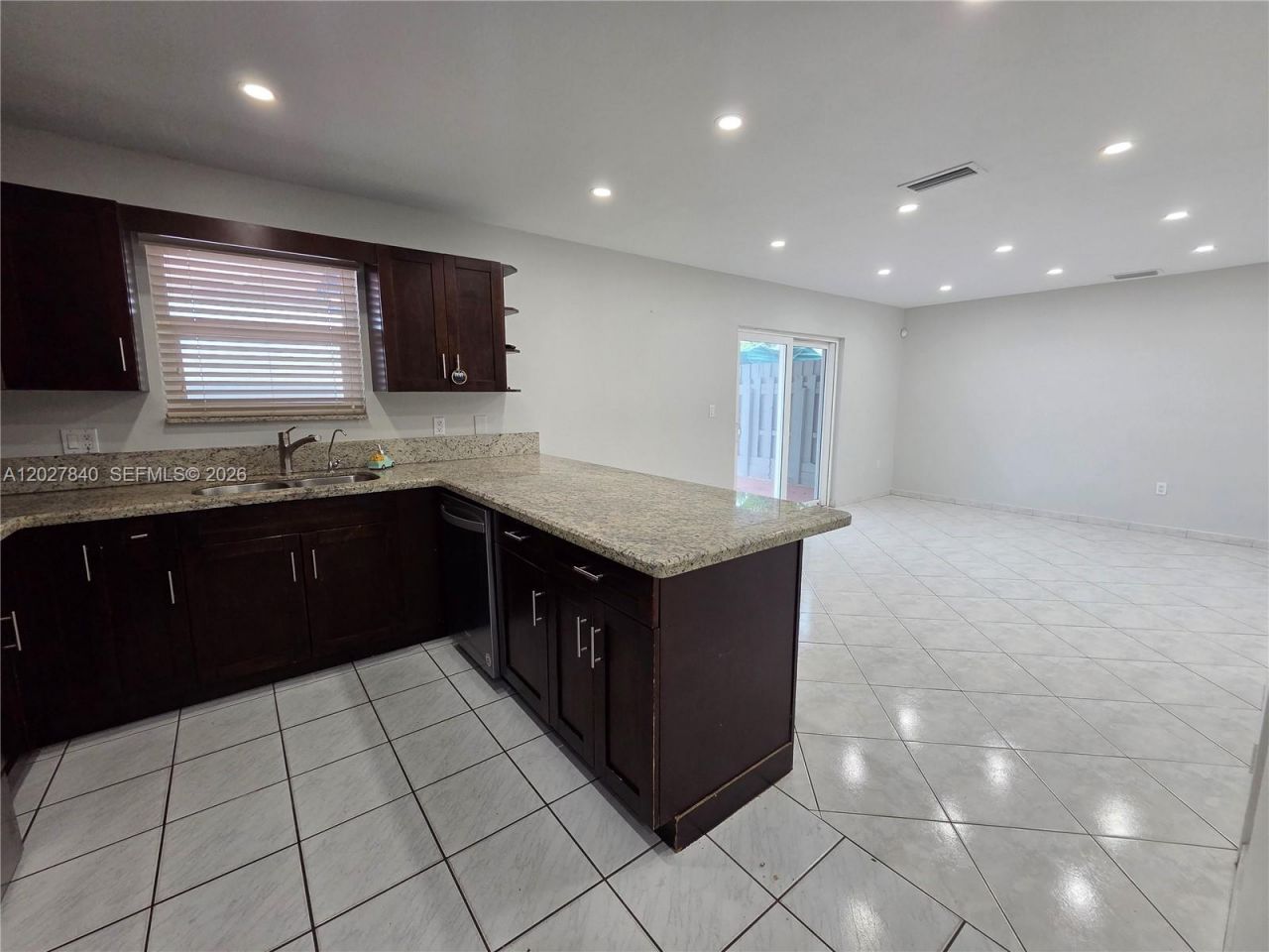 9837 NW 123rd Ter, Hialeah Gardens, FL 33018 Photo