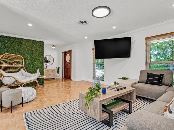 6421 NE 22nd Ave, Fort Lauderdale, FL 33308