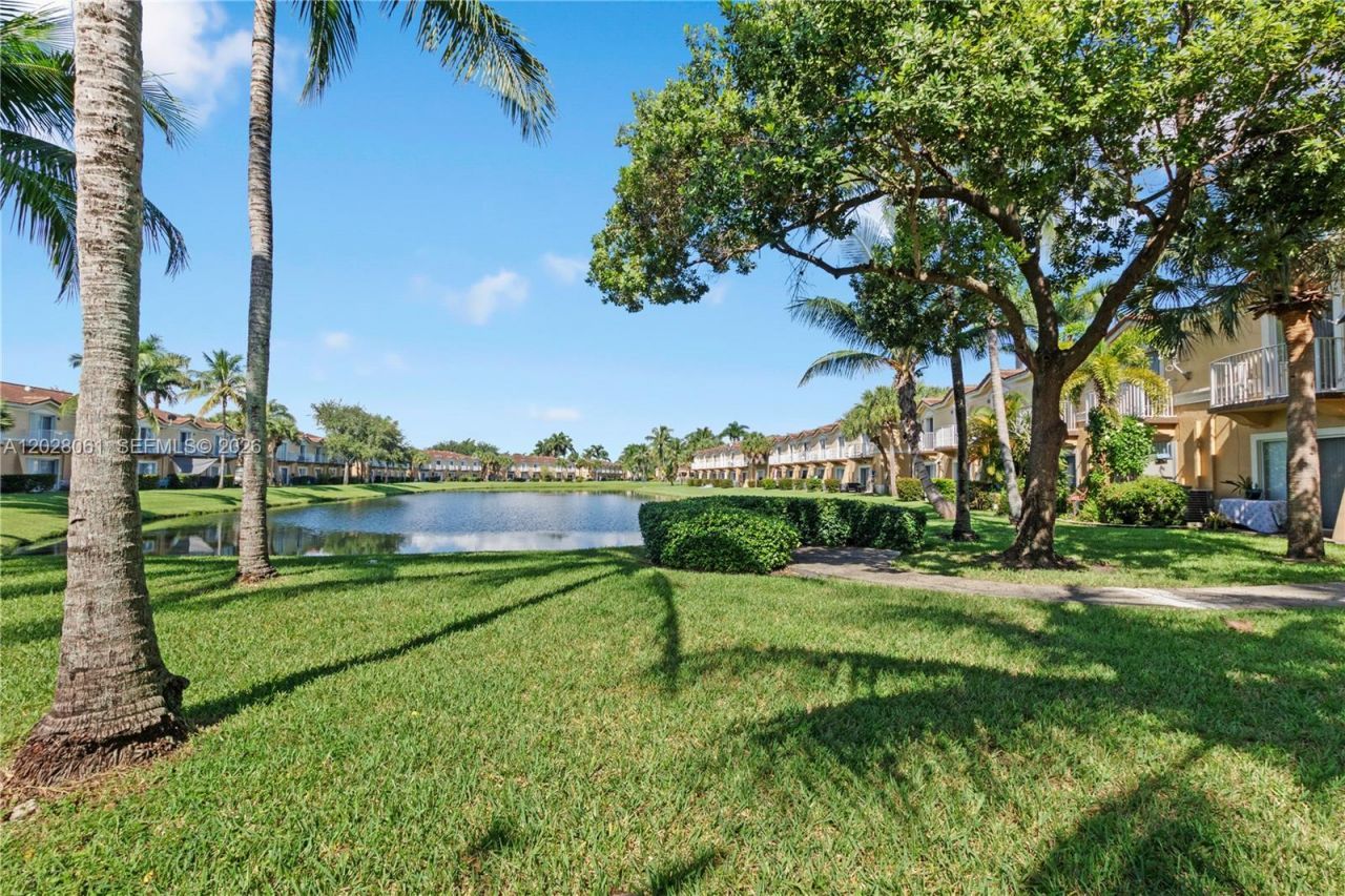 3126 SW 128th Ave , Unit 157, Miramar, FL 33027 Photo