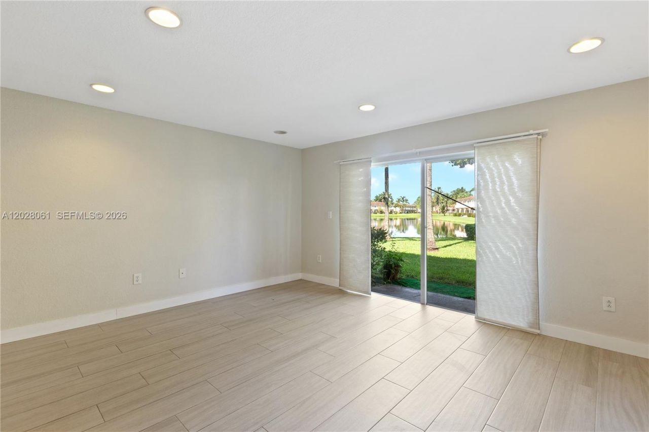3126 SW 128th Ave , Unit 157, Miramar, FL 33027 Photo