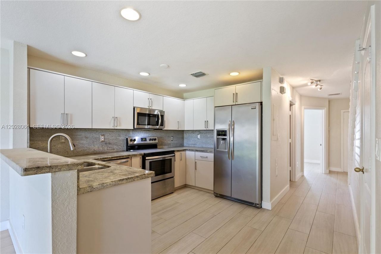 3126 SW 128th Ave , Unit 157, Miramar, FL 33027 Photo