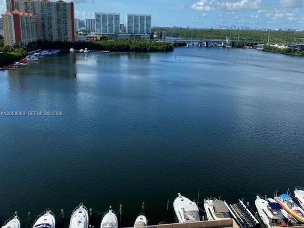 290 174th St, Unit 619, Sunny Isles Beach, FL 33160