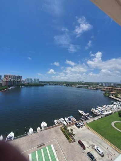 290 174th St, Unit 619, Sunny Isles Beach, FL 33160 Photo