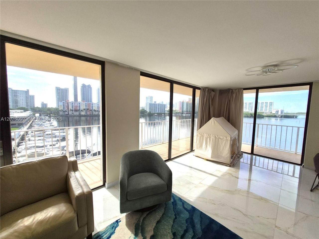 290 174th St, Unit 619, Sunny Isles Beach, FL 33160 Photo