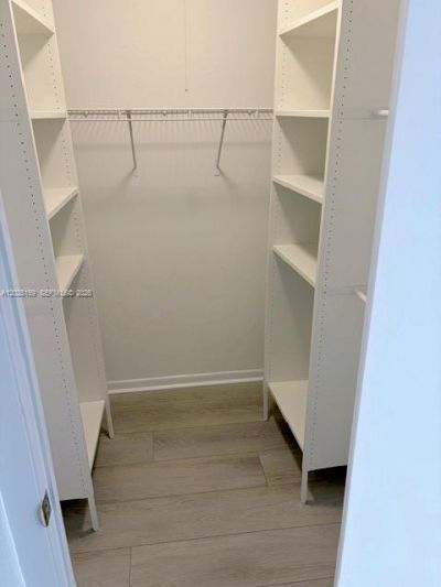 9460 Fontainebleau Blvd, Unit 529, Miami, FL 33172 Photo