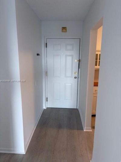 9460 Fontainebleau Blvd, Unit 529, Miami, FL 33172 Photo