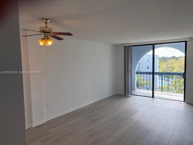 9460 Fontainebleau Blvd, Unit 529, Miami, FL 33172 Photo