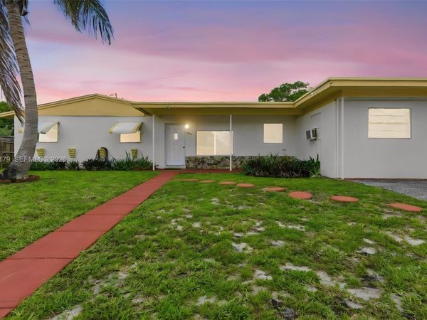 17432 NW 48th Ct , Miami Gardens, FL 33055