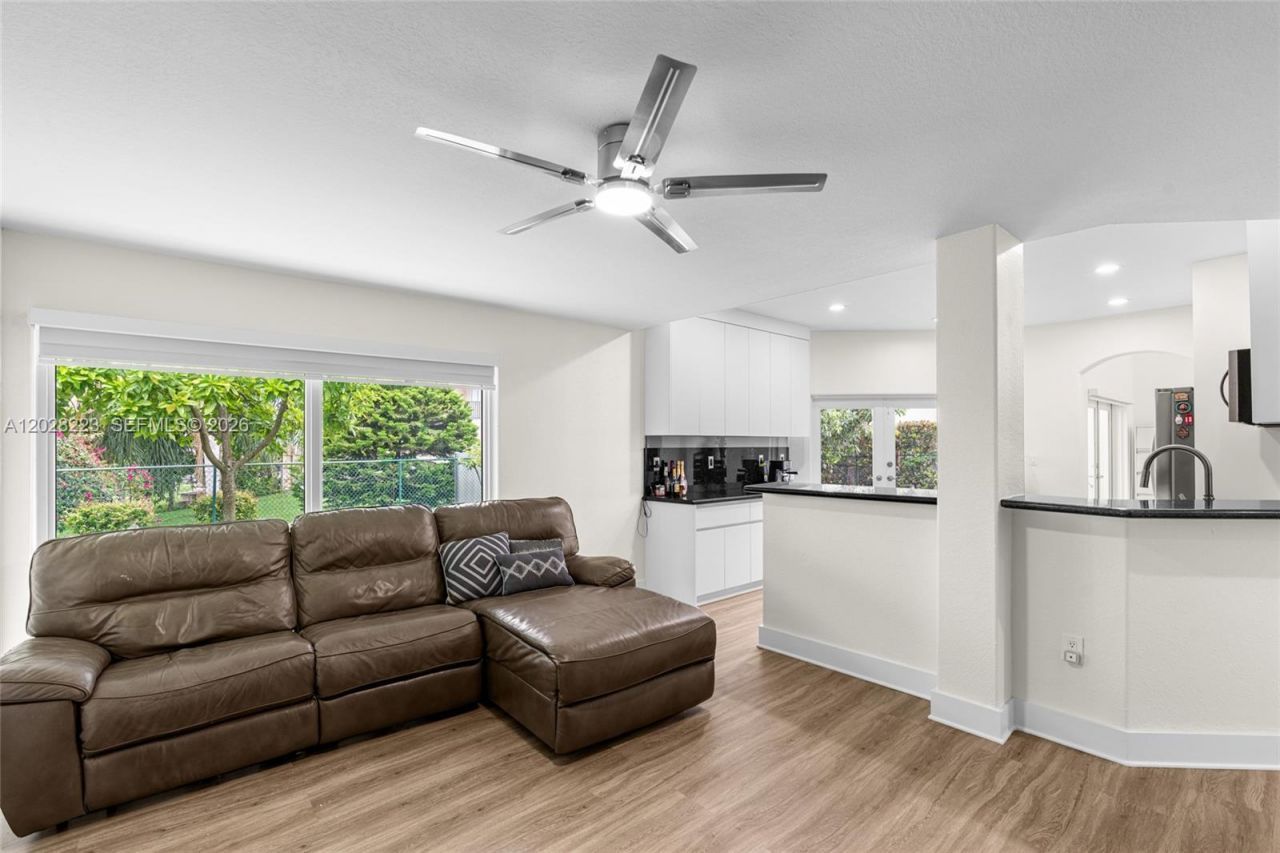 6014 SW 160th Ave, Miami, FL 33193 Photo