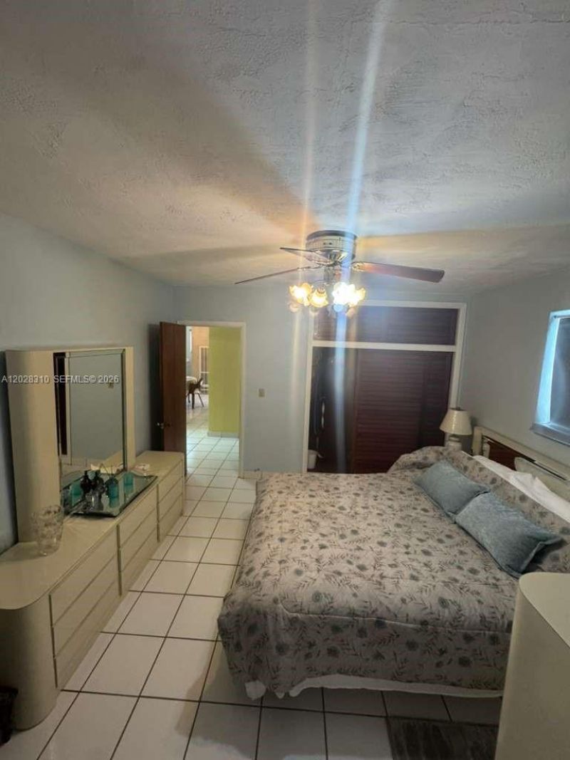 252 E 37th St , Hialeah, FL 33013 Photo