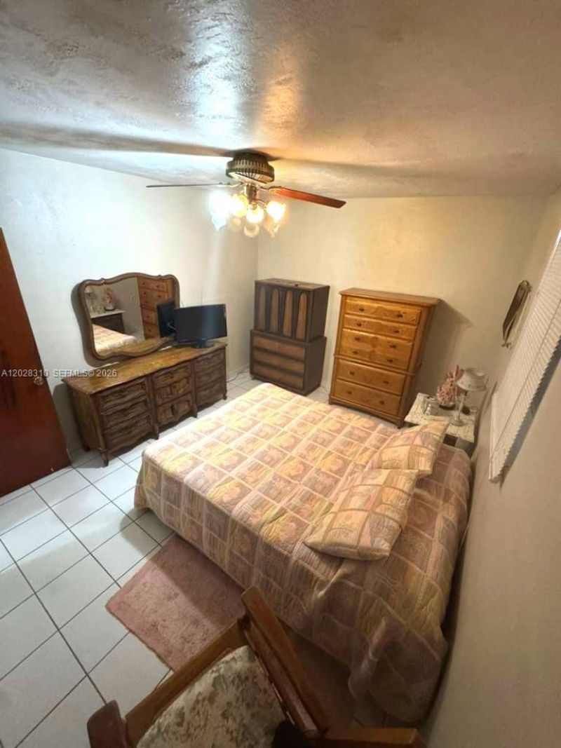 252 E 37th St , Hialeah, FL 33013 Photo