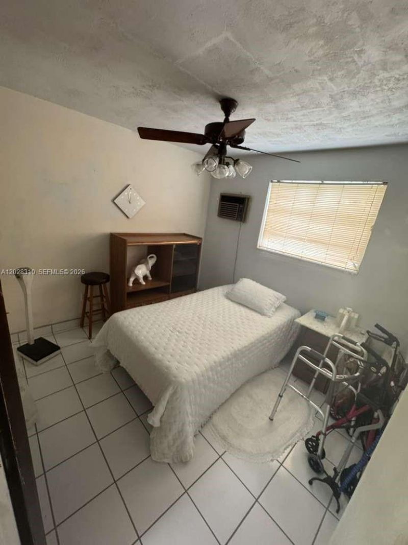252 E 37th St , Hialeah, FL 33013 Photo