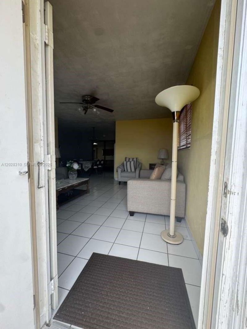 252 E 37th St , Hialeah, FL 33013 Photo