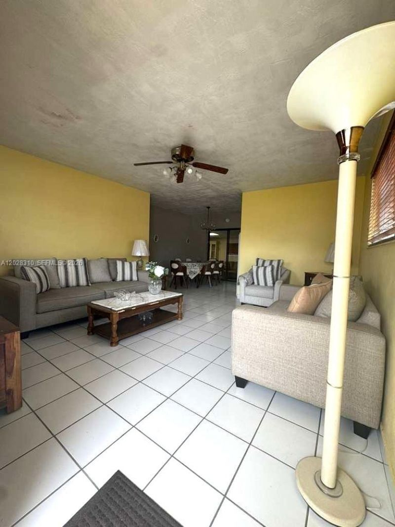 252 E 37th St , Hialeah, FL 33013 Photo