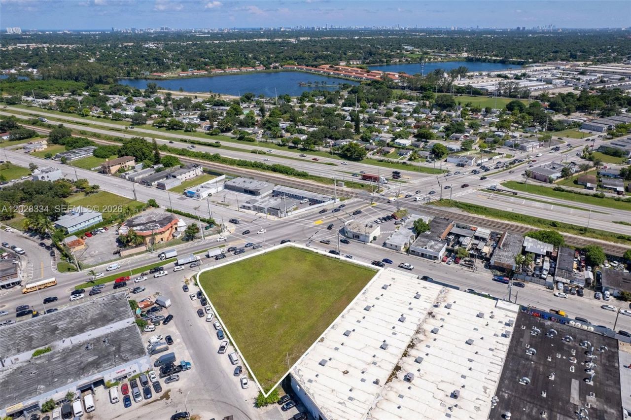 Ali Baba Avenue NW 22nd Street , Opa Locka, FL 33054 Photo