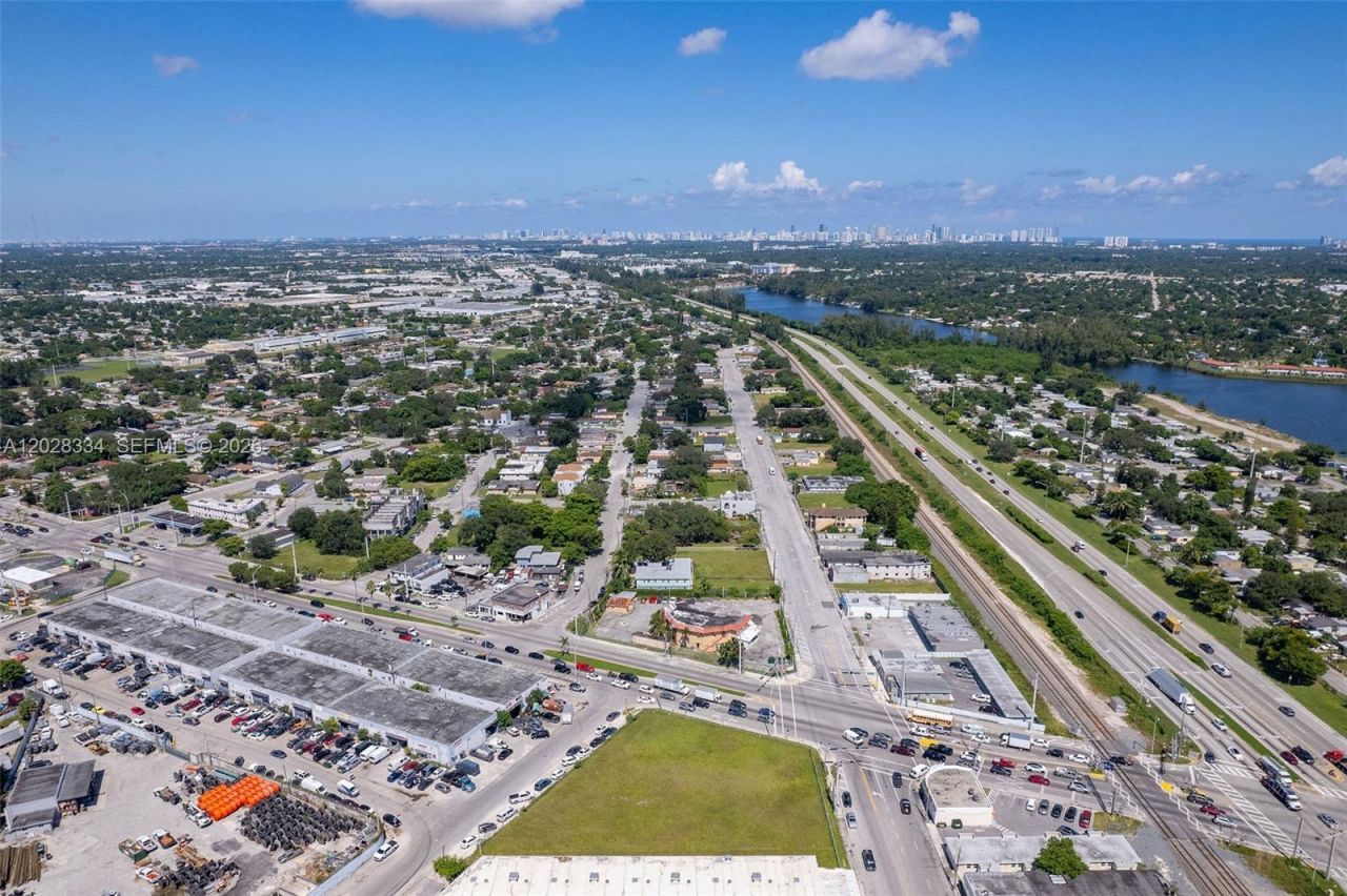 Ali Baba Avenue NW 22nd Street , Opa Locka, FL 33054 Photo