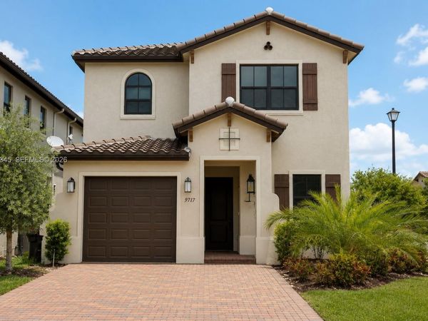 9717 W 34th Ln, Hialeah, FL 33018