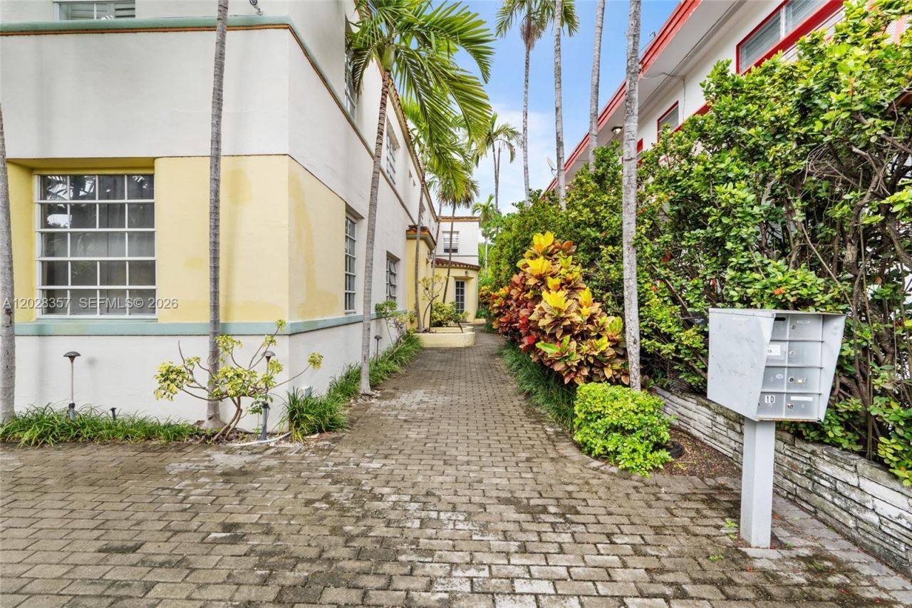 1605 Euclid Ave, Unit B1, Miami Beach, FL 33139 Photo