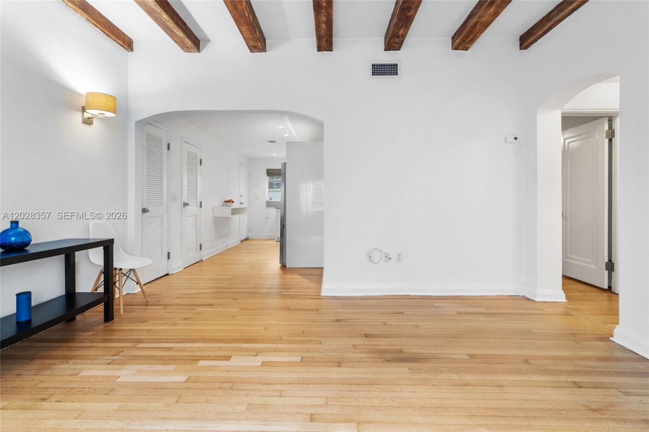 1605 Euclid Ave, Unit B1, Miami Beach, FL 33139 Photo