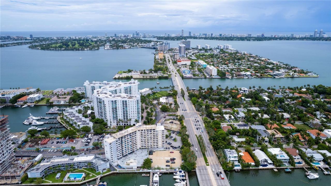 7904 West Dr , Unit 810, North Bay Village, FL 33141 Photo