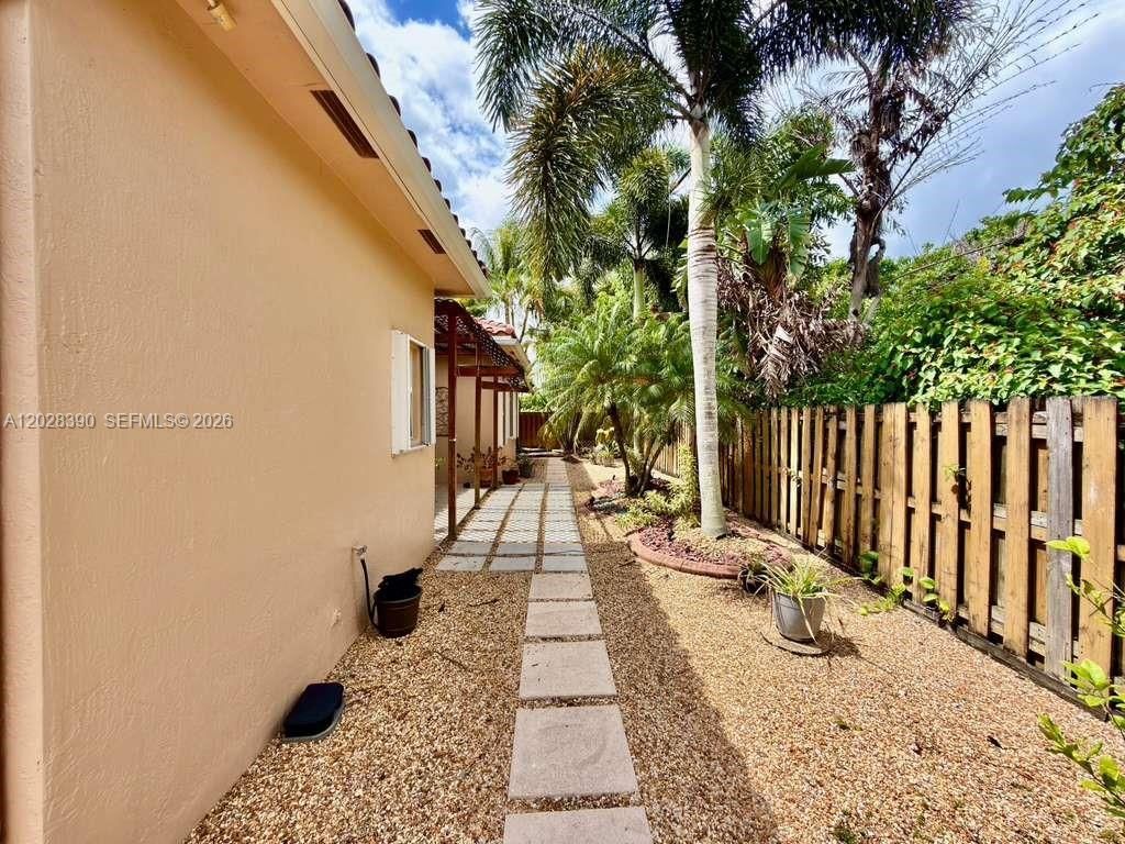 3626 SW 161st Ter , Miramar, FL 33027 Photo