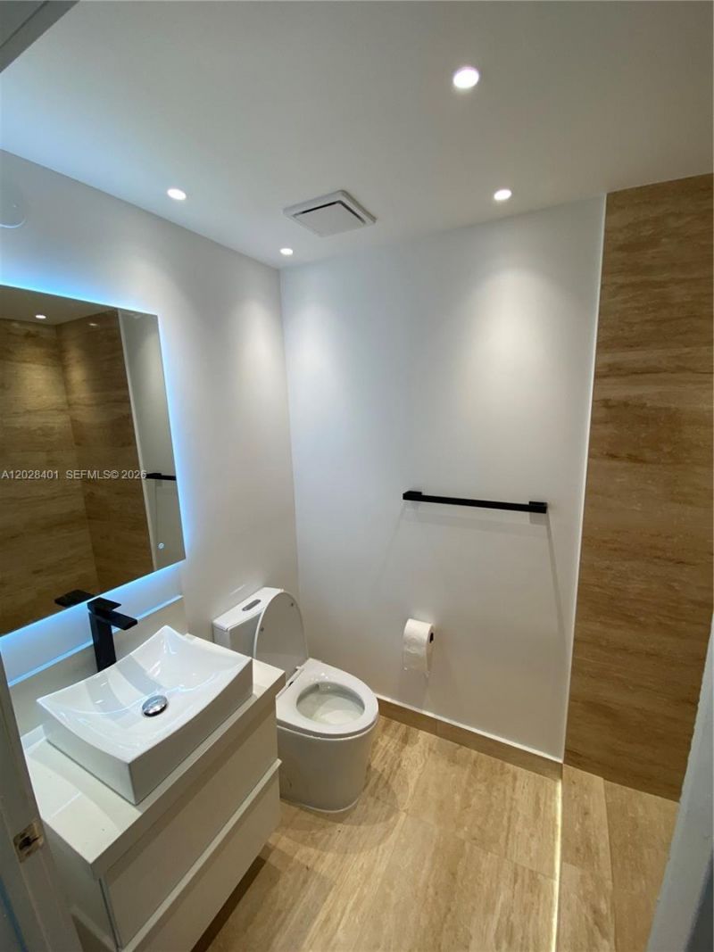 3340 NE 190th St , Unit 409, Aventura, FL 33180 Photo