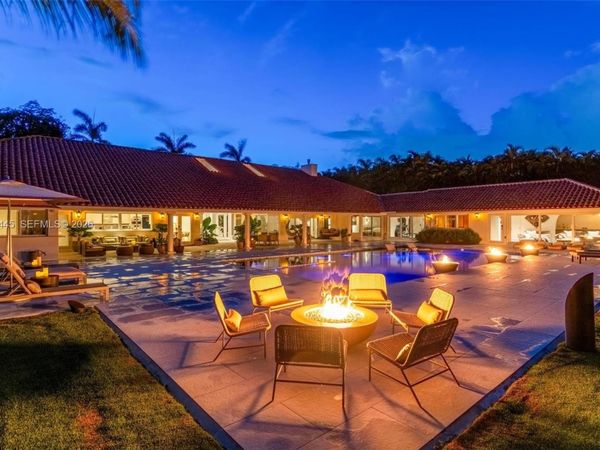 8251 Old Cutler Rd , Coral Gables, FL 33143