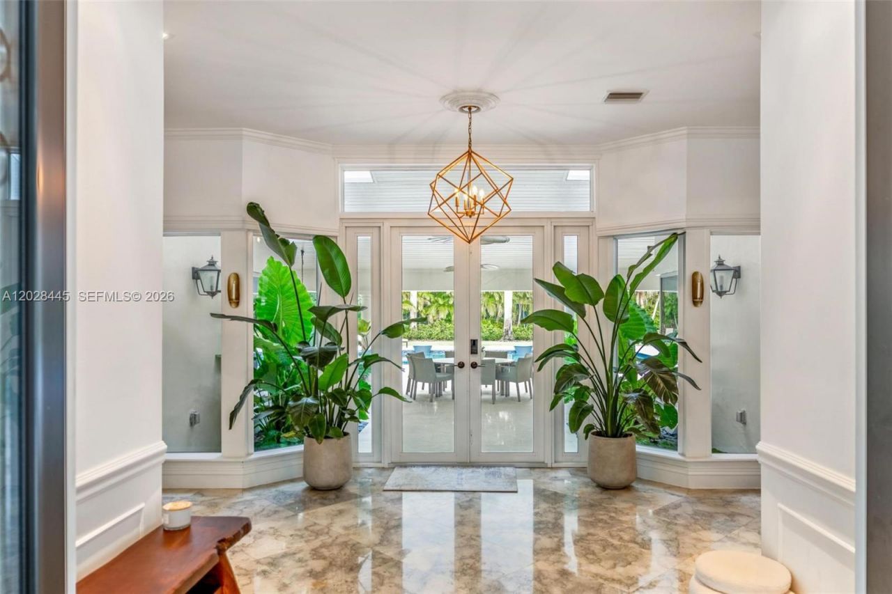 8251 Old Cutler Rd , Coral Gables, FL 33143 Photo