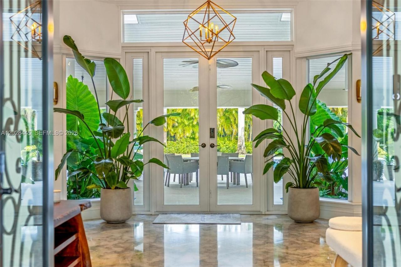8251 Old Cutler Rd , Coral Gables, FL 33143 Photo