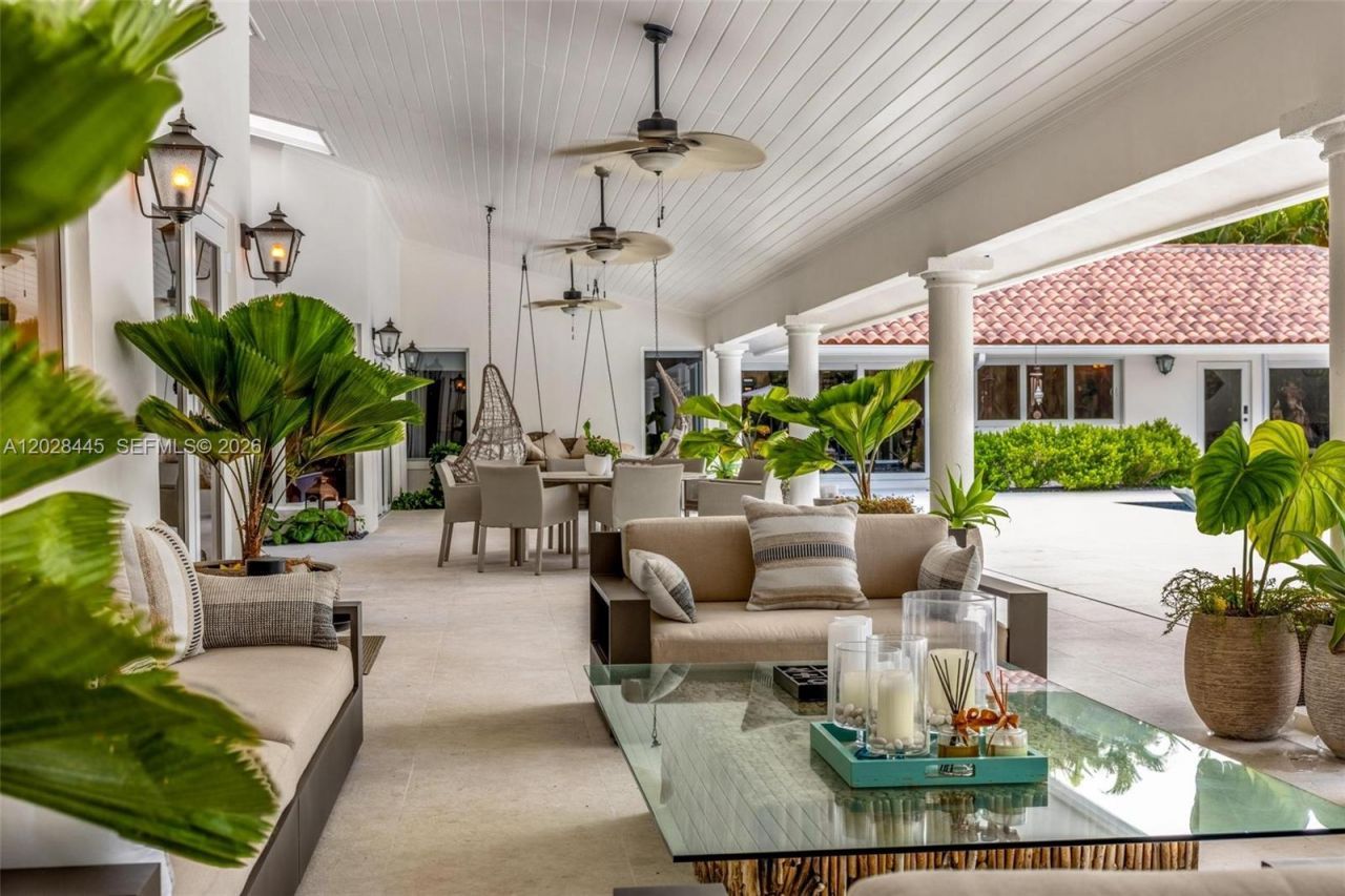 8251 Old Cutler Rd , Coral Gables, FL 33143 Photo