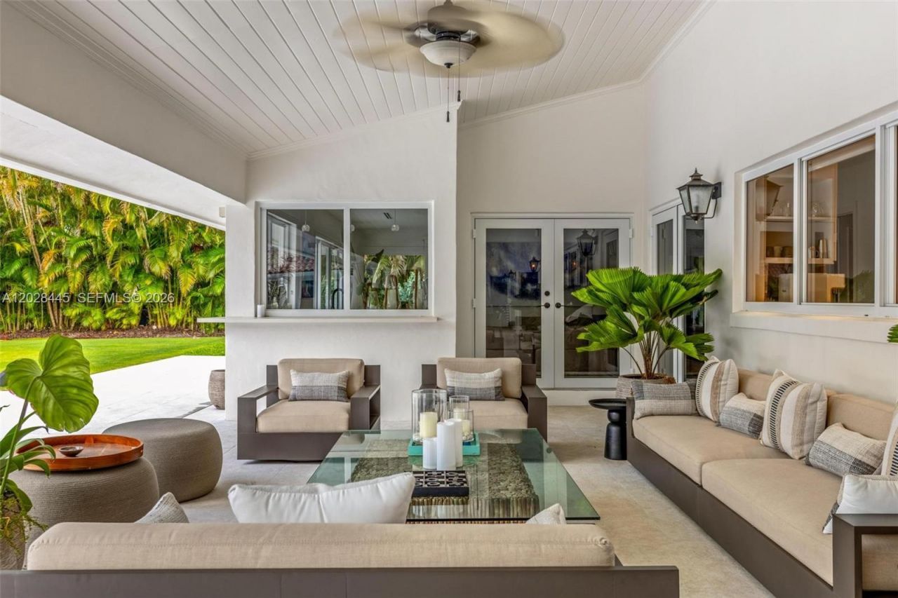 8251 Old Cutler Rd , Coral Gables, FL 33143 Photo