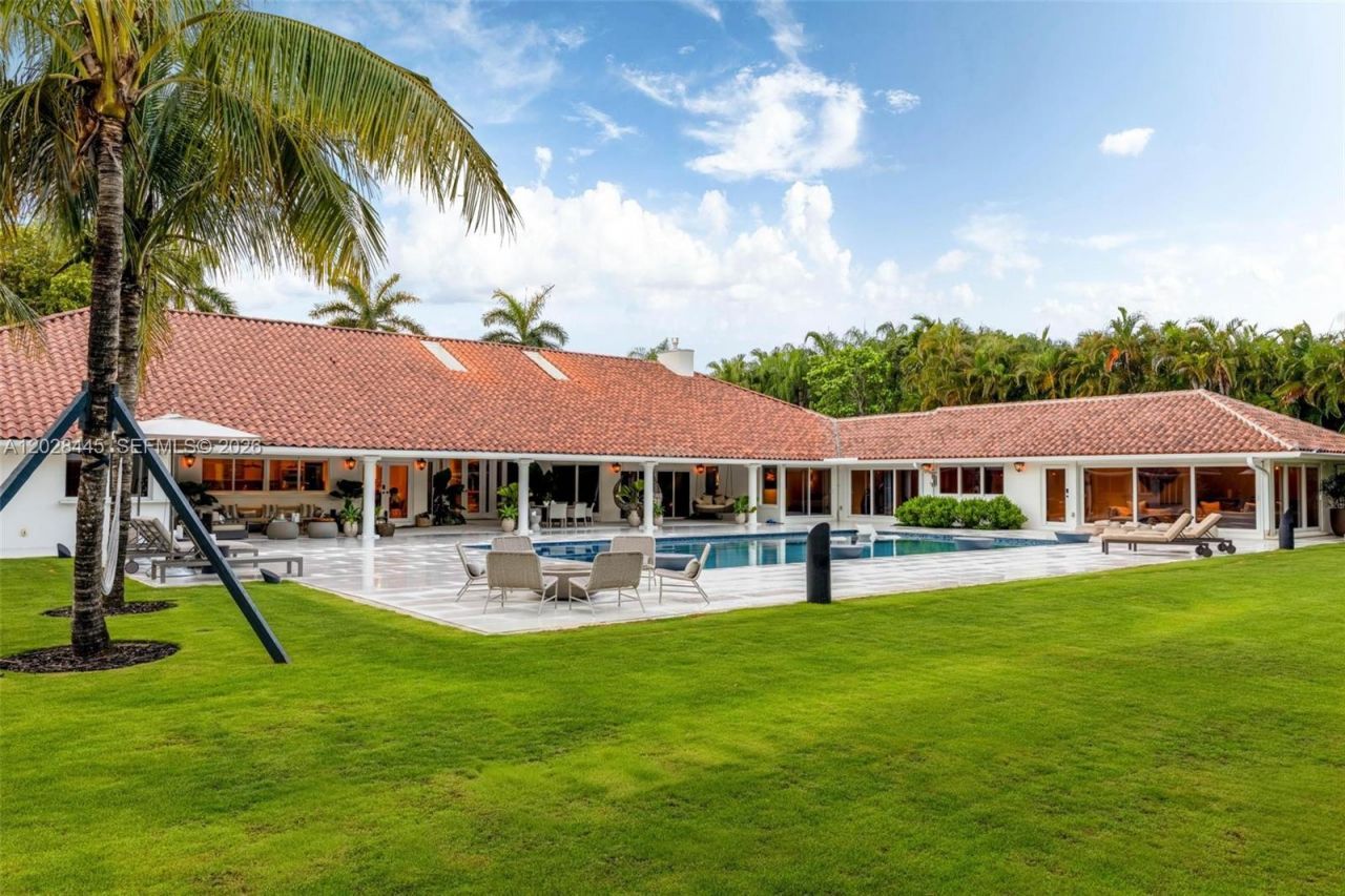 8251 Old Cutler Rd , Coral Gables, FL 33143 Photo